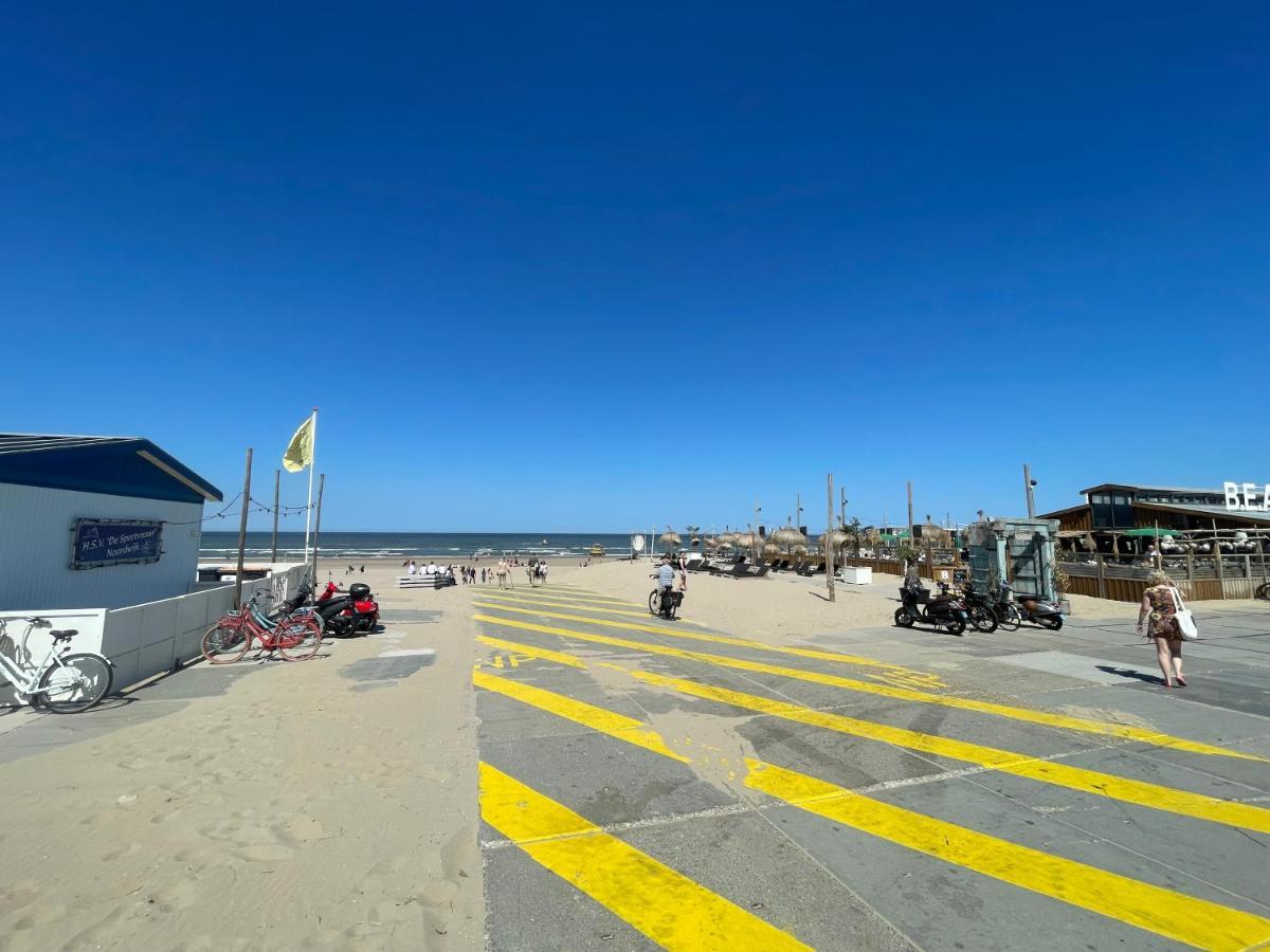 Strandhuis Aan Zee ノールトウェイク エクステリア 写真